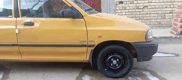 السلام عليكم سايبه 2011سياره مكفولة من كلشي مكينه كير حداديه تخم تاير غرفه جديده شواصي مكفولة سياره جاهزه من ايدك للشارع السعر31وبيها مجال سياره احلى من الصوره ***********
