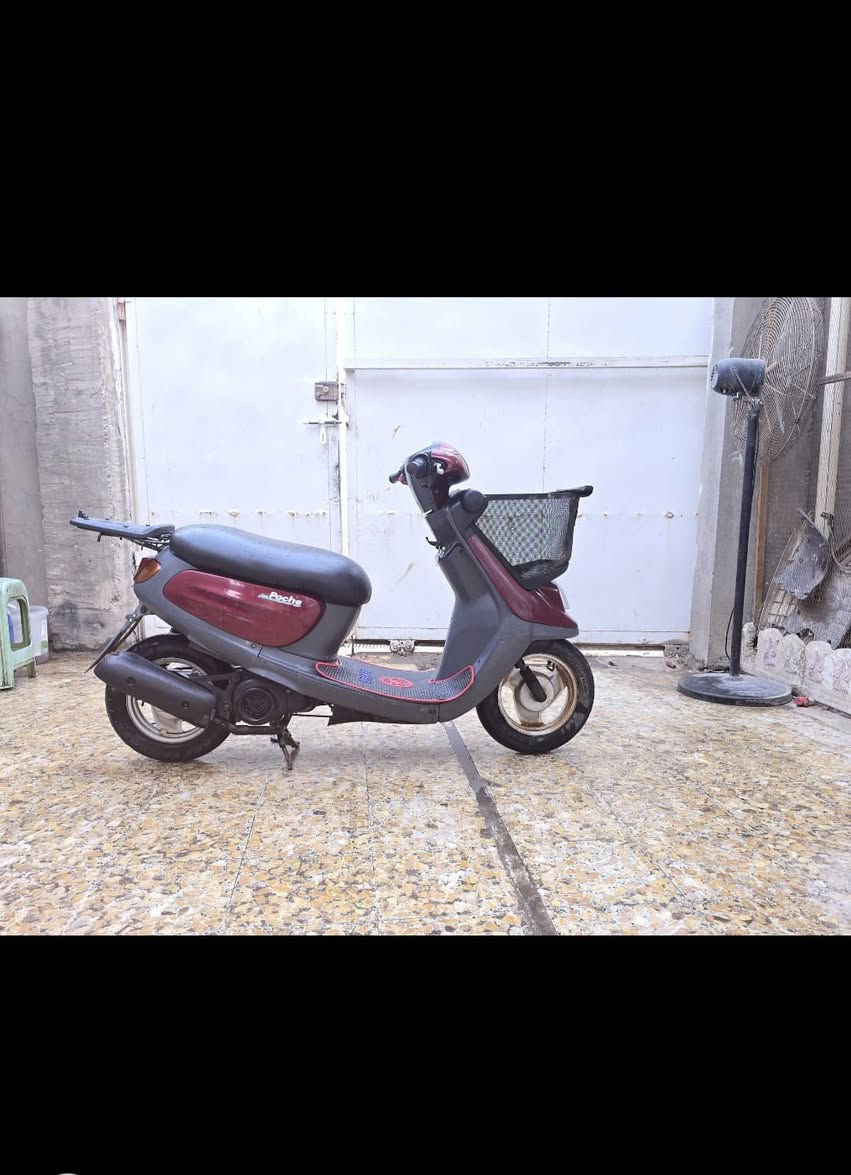 اسلام عليكم دراجه ام سله  الدراجه مكينه مامفتوحه 
دشبول دهن بانزين شغال 
كفر اصلي ختم واحد 
 اربع اشاير كله شغال 
 مابيه نقص برغي نكره سلف هندر   
سعر 400  وبيه مجال  
عنوان مسيب. تصال فقط. ***********

اتصال فقط
