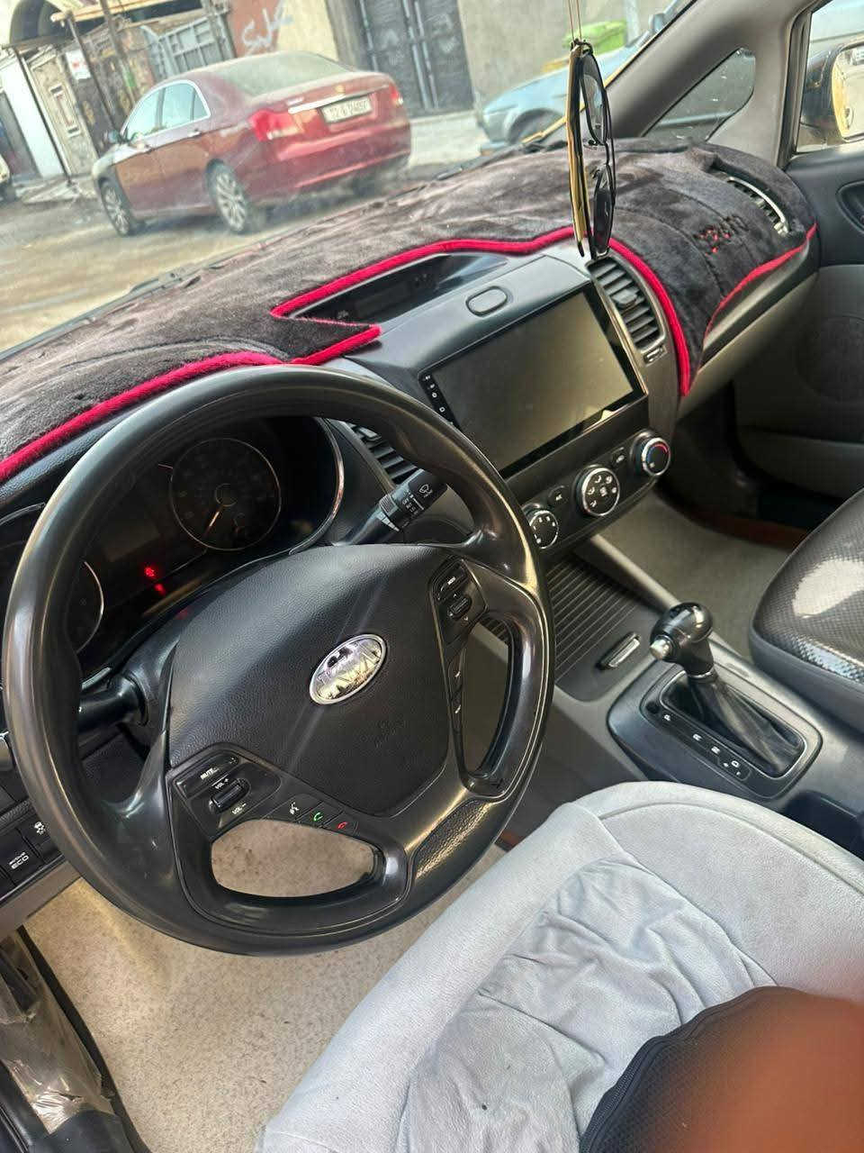 فورتي 2014 وارد امريكي محرك 1800 سيارة ماشية 34. سيارة خير من الله جديدة واي نقص مابيها المكان بغداد السعر  108 وتدلل ***********
