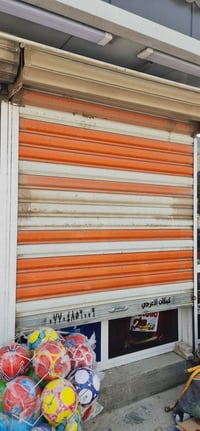 متاح كبنكات عدد ٢ نظاف جدا قياسات  ٣.٥ عرض × ٣ ارتفاع ٢ عرض × ٣ ارتفاع...