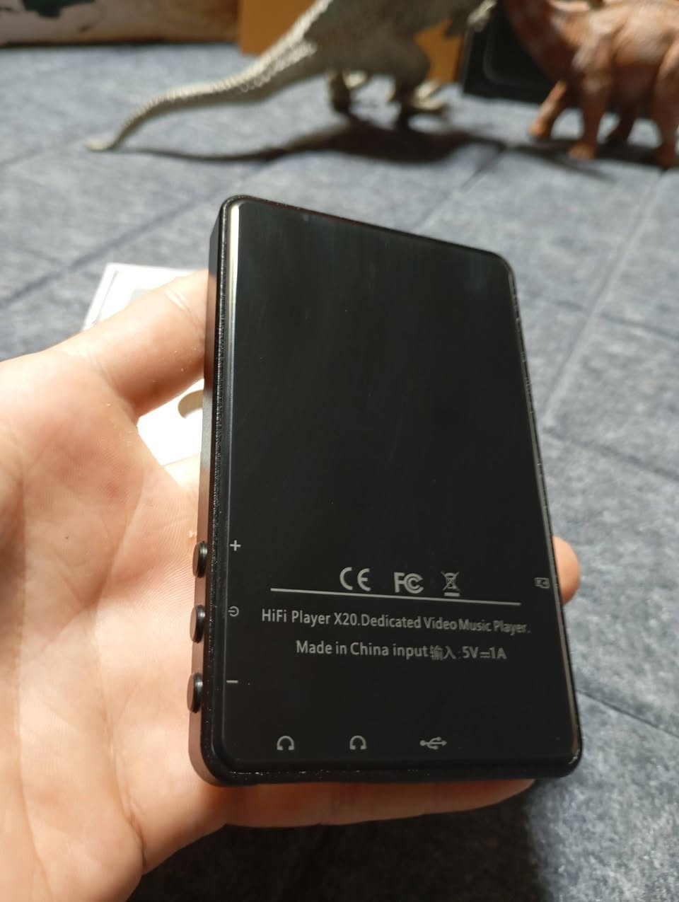 شاشه لمس Hi-Fi Music Player

مشغل موسيقى وفيديو محمول (HD MP3 MP4 Player)

 يدعم البلوتوث بإصدار الحديث Bluetooth 5.2

مكبر صوت داخلي (Built-in Speaker)
.راديو لاسلكي FM Radio
مسجل صوتي Recording


**إذا كنت صاحب هذا الإعلان وتريد حذفه لأي سبب، رجاءا أرسل رسالة إلى الدعم الفني**