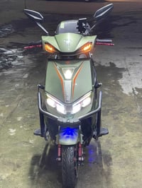 دراجه شحن ألماسه ست بطاريات مستعمل شي بسيط الكهربائيات كلشي شغال والبط...