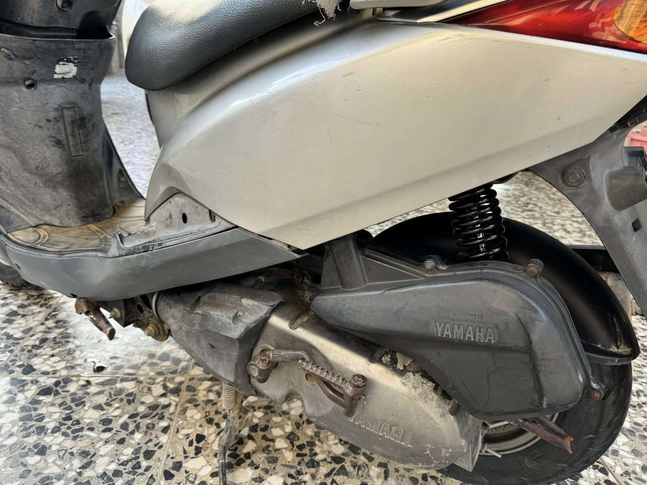 دراجه بريز صالي شهر من نزلته من رمبه 
دراجه نضافه ٩٠٪؜
سعره.     ٩٠٠وبيه مجال 
لهاتف ***********
لعنوان مدينه الصدر
