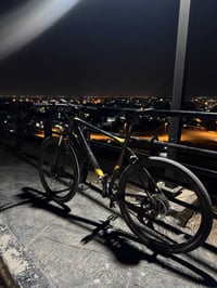 (موديل GIANT 2021) للبيع او مراوس برود قوية فريم (54-56)  الدراجة نظاف...