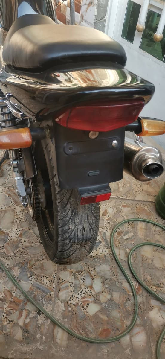 السلام عليكم
للبيع دراجة هوندا Cp4  400cc نوزل 16 ولف موديل 2008 ياباني اصلي اخت الجديدة 

بدون اوراق. السعر مليونين و خمسمئة 2.500000 وبيها مجال

العنوان بغداد 

***********

***********
