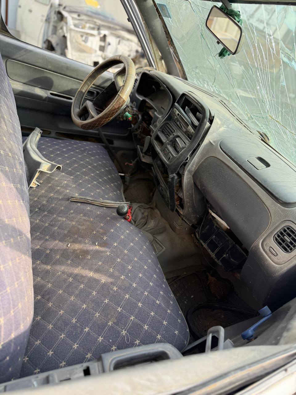 السلام عليكم مكلف بلنشر  للبيع بيكم نسيان تك 5جنكال موديل 2002رقم بابل دولي سنويه ال 2030  مكاني بغداد *********** السعر ٢٧ورقه
