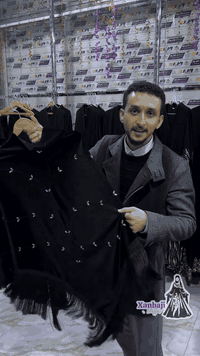 هەیتە لەمە؟😃ئەتەوێ شاڵێک لەسەرشانت بەس خۆت هەت بێ و دیار بی لەناو دەور...