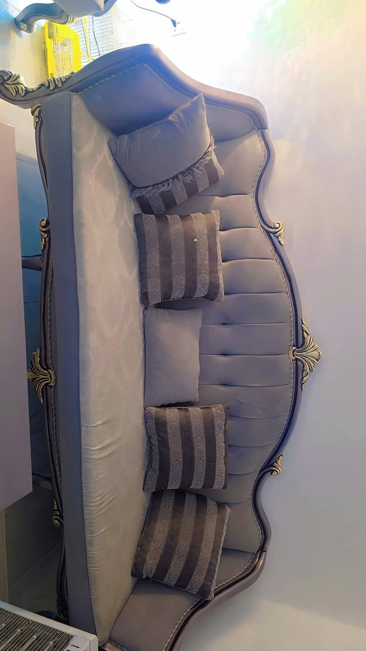 تخم عشر مقاعد نظيف جدا استعمال قليل سعر مليون وربع مكان لبياع مجمع لسلام السكني


**إذا كنت صاحب هذا الإعلان وتريد حذفه لأي سبب، رجاءا أرسل رسالة إلى الدعم الفني**