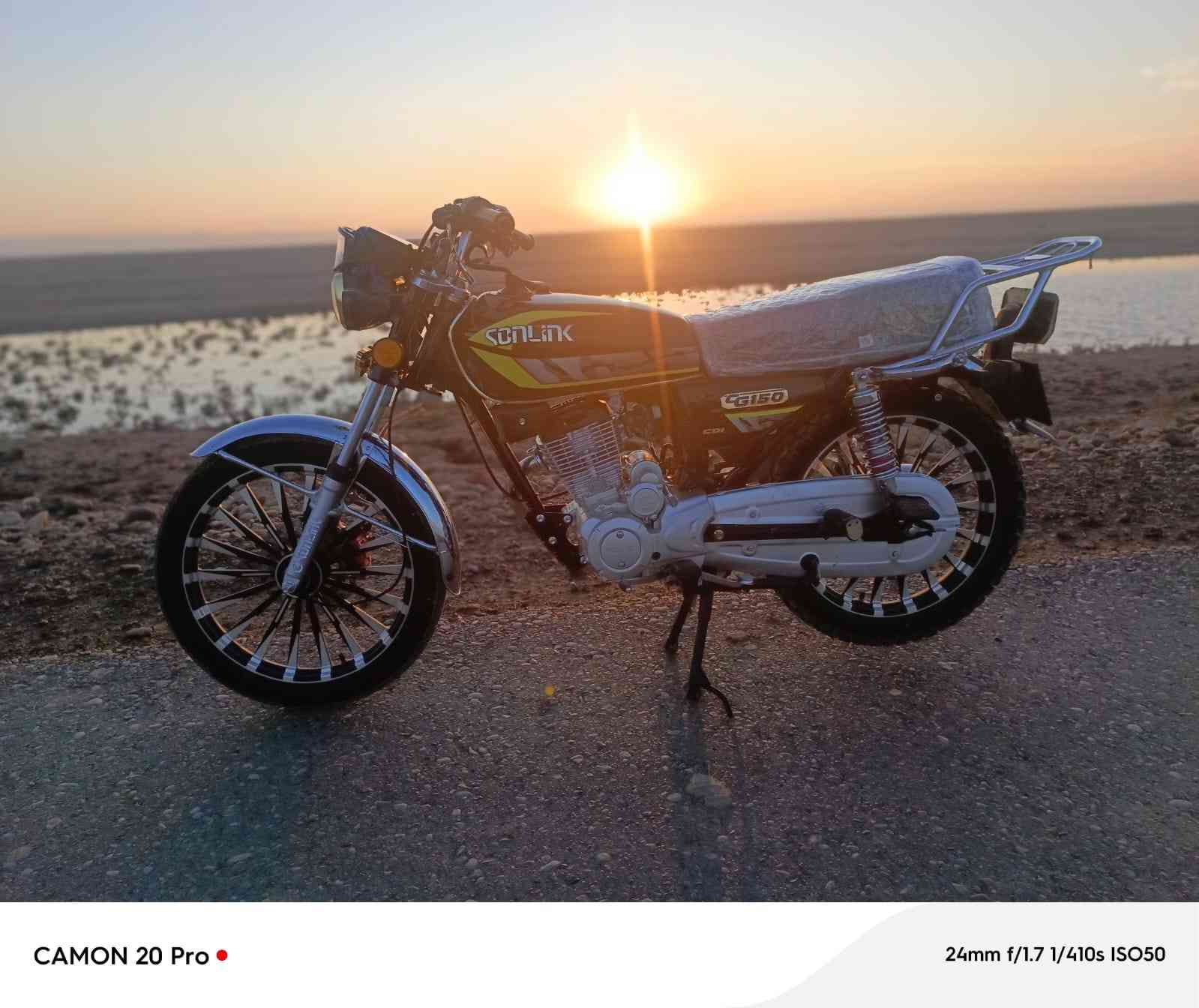 سلام عليكم اخوان دراجه سونيك موديل24للبيع دراجه محرك شرط كهربايات كلهه شغاله الحاب يتواصل يتصل عرقم ***********
