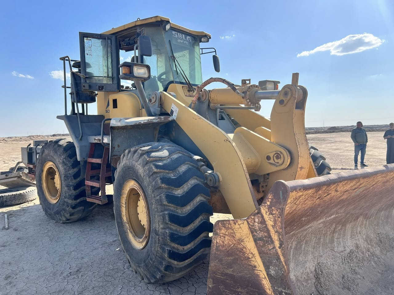 السلام عليكم من رخصة الأدمن
شفل صيني  ال جي تحويل   موديل ٢٠١١بس محرك كايم والباقي كله بلادي /***********حجم ٥٦ يرهم مراوس
