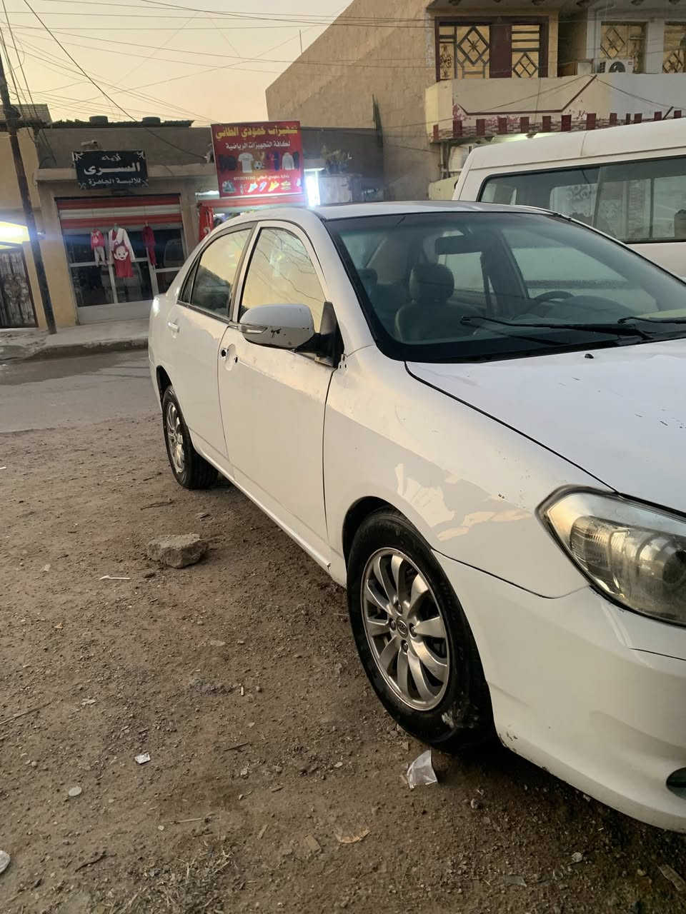 السلام عليكم بي وادي ٢٠١٤ مزاد داخليه سياره تخم تاير جديد مكينه لاتنقيص ولاتبخير كهربائيات كامله سياره فول اشاير ترحيب بيه ب٣٨ وبيه ومجال حك عنوان بغداد زعفرانيه ***********
