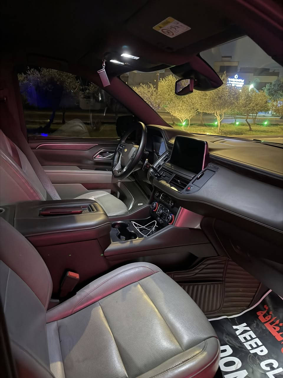 يا الله                                                                                  سلام عليكم 
تاهو 2024LT ضوء القمر 
خليجي مكفولة 
مغلفة ppf 
ماشية 76km
مواصفاتها معروفة lt 
سعر 52$ وبي مجال بسيط
تواصل واتساب *********** 📞
