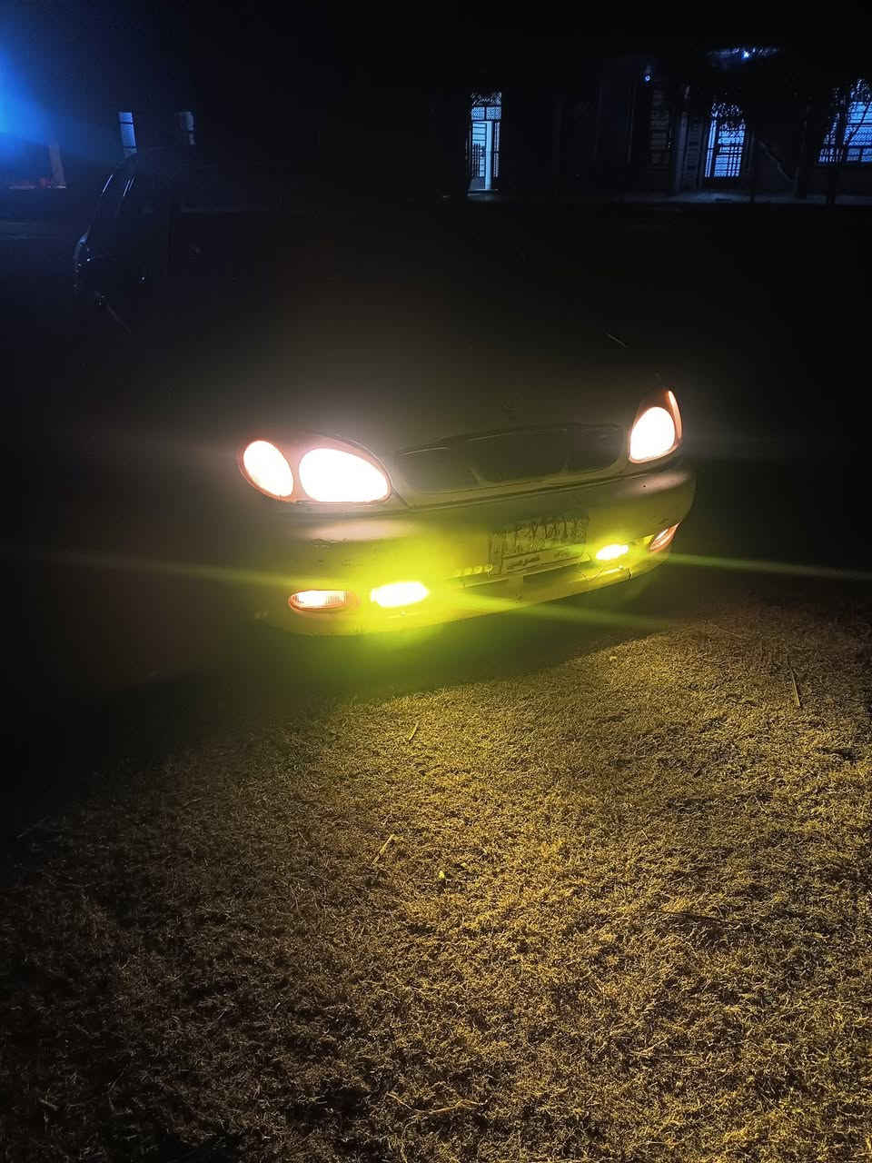 سلام عليكم مكلف بنشر سياره لانوس رقم بغداد موديل 98 سياره خير من الله كير ومحرك وصدر وحداديه كهربات جام كله شغال مسجل منظومه تبريد تدفه 
السعر35 

***********
***********
