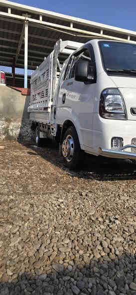 سلام عليكم فحل ٢٠٢٤ سياره كارتون محجر ثائر تحويره من زينه سياره كفاله عامه من شخط وبلعافيه على الياخذها سعر اتصل وبيك خير وتدلل رقم الهاتف *********** مكان سياره ناصريه قلعه سكر
