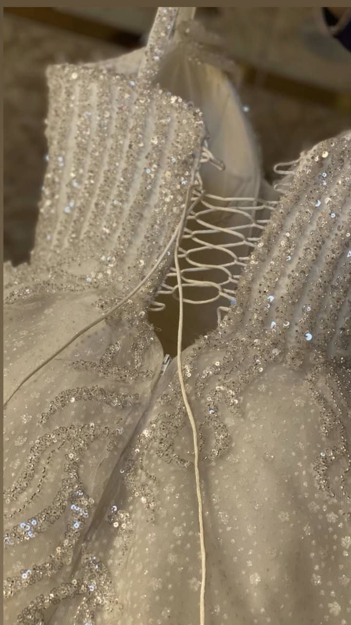 السلام عليكم
فستان زفاف للبيع ادفعو بي سعر وإذا يناسبني أبيع 
يلبس لي وزن ٦٨ 
العنوان أيسر 
باقي التفاصيل على الخاص


**إذا كنت صاحب هذا الإعلان وتريد حذفه لأي سبب، رجاءا أرسل رسالة إلى الدعم الفني**