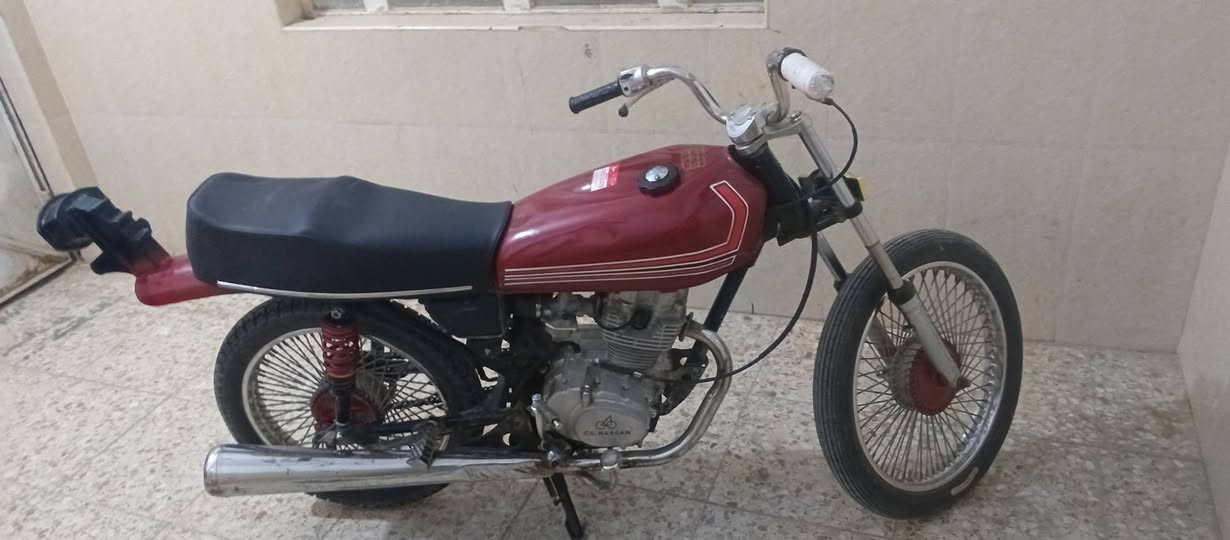 السلام عليكم  درجة بدون البيع السعر 290وبيه مجال اتصل ***********
