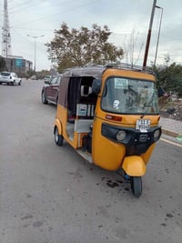 تكتك البيع 2020كفاله عامه وله سعر 4 مليون 07717513734