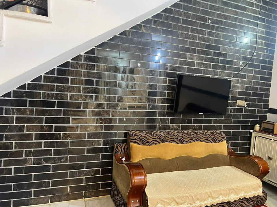 بيت في البيضاء بصف الانوار البيت ركن المساحه ٤٥٠ شارع ١١ بصفه
غرفتين نوم ٦/٤ 

مطبخ ٤/٦

هول ٩/٥

ستقبال ٩/٥

مجموعه  صحيه غير مشتركه 

تواليت ٣/٢ 

حمام ٣/٢

البيت طابق واحد 

غرفة نوم واحده فوك ٦/٤ مع مجوعه صحيه مشتركه كامله 

كامل بورسلين جدار درجه اوله 

جدران مرمر ارضيات مرمر بيات درج مرمر 

 *********** واتساب 

‭***********
