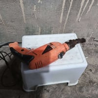 دريل كهربايه • خلاط • شغال