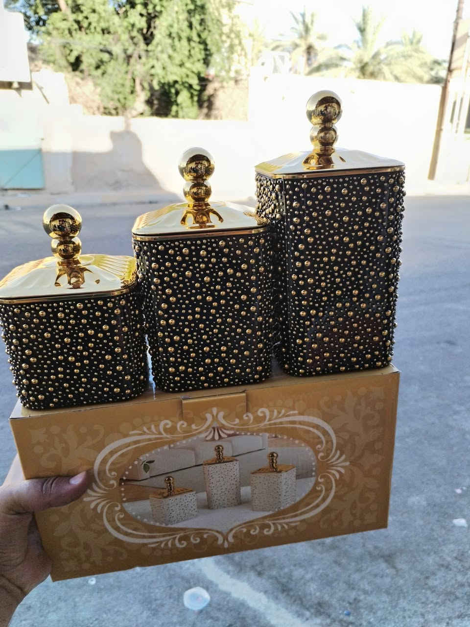 شكر دان ثلاثي أكريليك 
#منزليات الحديثي
العنوان قرب مركز صحي حديثه
يوجد خدمة توصيل للجميع المحافظات
***********
