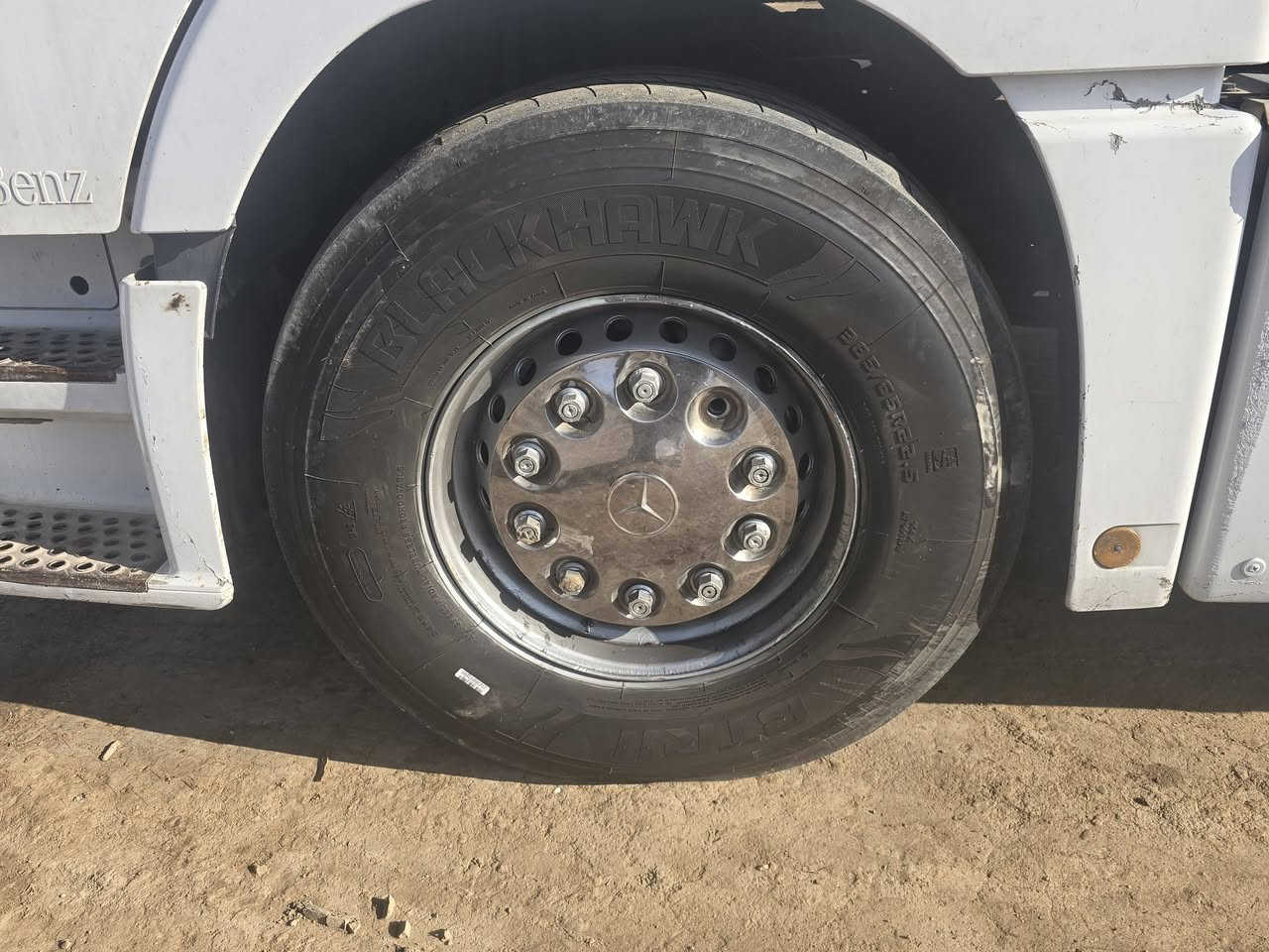 سلام عليكم زوج تاير حرفش نضافه ١٠٠ ب١٠٠ لبيع ومراوس ب ٢٢ ونص ***********
