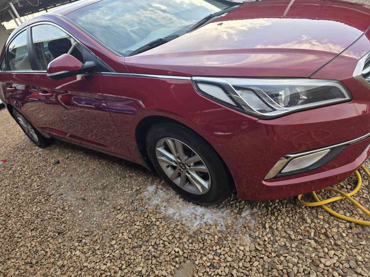 سوناتا خليجي 16 ماشيه 95 الف مكينه 2400 دوش مامفتوحه 
المواصفات الشركة العامه رقم اربيل بسمي تحويل وكاله جاهز سنويه 30 .....  السياره موجوده في الديوانية 

بيه بعض الملاحظات بسيطه  .... السعر  140 وبيها مجال بسيط 

***********......
