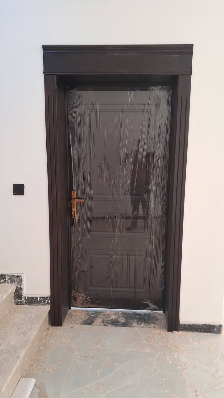 أبواب درجة اولا العنوان حي أمن الدجلي ***********
