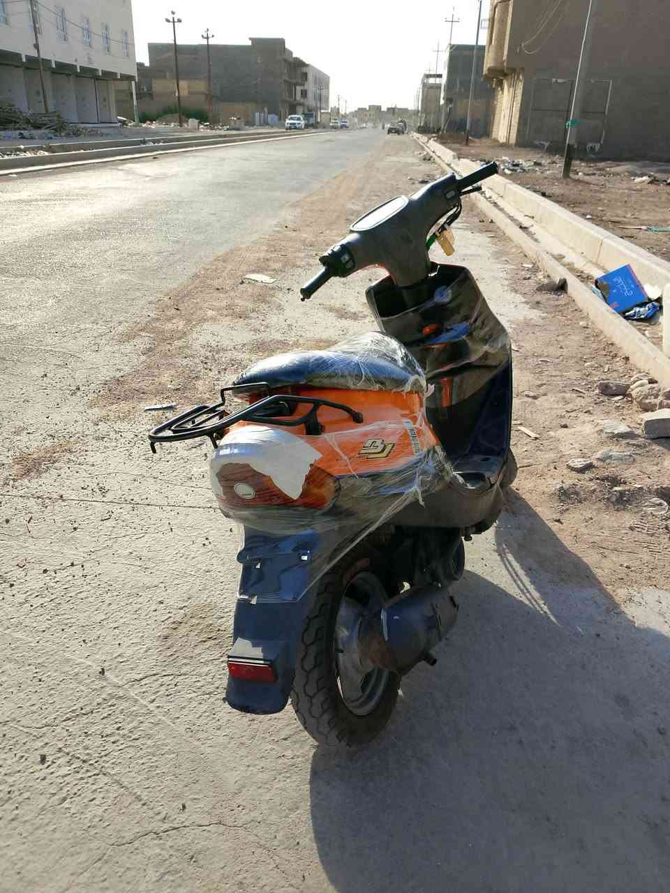 سلام عليكم دراجه بيجي نضيفه فحل صفر جاج السعر425 وبيه مجال أو مراوس عادي  الاستفسار ***********

