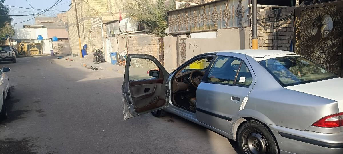 السلام عليكم
سمند موديل 13 للبيع 
بيها محرك 200 مسكر فرنسي جديد 
الون سلفر 
السياره كير محرك مكفول 
التبريد نقص غاز التدفه شغال  فول 
كربائيات  كلها شغاله 
السياره بسمي  السنويه صاقطه سنه 
السياره مصبوغه احزام  بسبب تغير الون 
السعر 38 بيها مجال قليل 
رقمي 
 0773 601 6906
