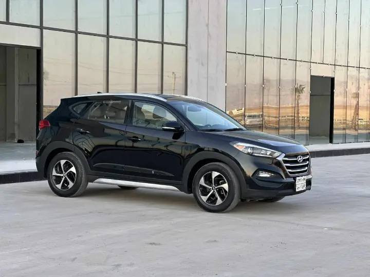 السلام عليكم ورحمة الله وبركاته 
هونداي توكسان 
موديل 2017 
وارد امريكي
#بيع #قساط #للموظفين من #الموصل 
 حادث بابين جهه النفر تبديل شركه
 مقدمه 90 بالشهر 400 دولار 
سياره فول
 مواصفات
 بدون بانوراما 
داخل جلد بصمه
 بصمه تشغيل
 بصمه ابواب
 وكشنات جلد ابيض
 باقي المواصفات معروفه
 للاستفسار اتصال هاتفي مباشر
***********
***********
خابر وتؤمر📱
