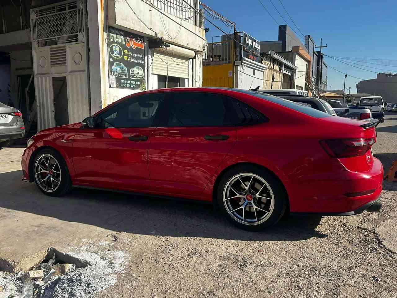 جيتا gli 2021
فول مواصفات 
ستيج 2+ فول تزويد
فلنجه سبورت 
شوته سبورت
كزوز akrapovic
كيج 320
ماشيه ٦٦ ميل 
صور الحادث والسونار بالمنشور
رقم هزه سنوية جديد وبأسمي
مكانها اربيل
سعرها 155 وبيها مجال 

*********** أربيل, العراق
