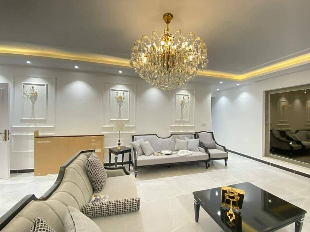 الفخامة لها عنوان واحد.. مكتب ديكورات الفتلاوي 🏠
لأن منزلك هو مرآة ذوقك، نحن في مكتب ديكورات الفتلاوي نضع بين يديك خبرة سنوات في فن الديكور والجبس بورد. نجمع بين دقة التنفيذ وحداثة التصميم لنخلق لك فضاءً يليق بك.
• خدماتنا تشمل:
• تنفيذ أحدث ديكورات الجبس بورد (أسقف، جدران، مكتبات شاشات).
• تصاميم "مودرن" و "كلاسيك" بلمسات فنية فريدة.
• حلول ذكية لتوزيع الإضاءة المخفية والسبوت لايت.
• دقة متناهية في التشطيب وتسليم في الموعد.
📍 مكتب ديكورات الفتلاوي: حيث يجتمع الإبداع بالإتقان.
📞 للاستفسار والحجز: [***********]📞
💬 مراسلتنا مباشرة عبر الواتساب: [ديكورات الفتلاوي]
