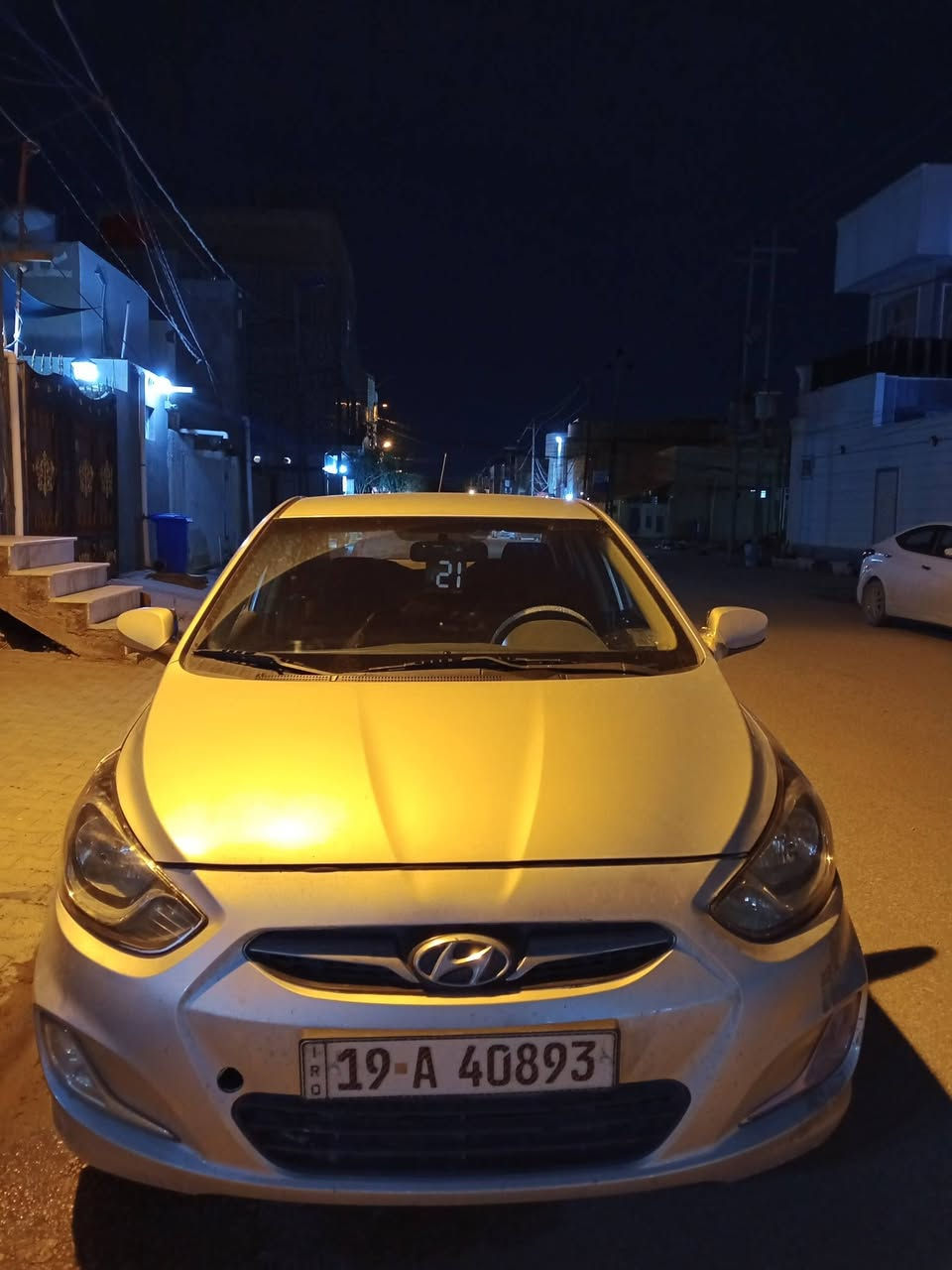 سلام عليكم . اكسنت 2012 خليجي خليجي ماغاسلها دنيه مطره  سياره كير مكينه حداديه كله شرط محرك 1600 دبل قطره سياره كفاله بدون فتح بيها قطعه وحده صبغ وقطعتين جيلاتين فقط السياره بدون قطرة جراد تبريد ثلج ماعايزه جاهزه للأخير رقم كربلاء دولي سنويه 2030 ترايها كلش ناعم والسعر 83 وبيها مجال واني خادم ***********
