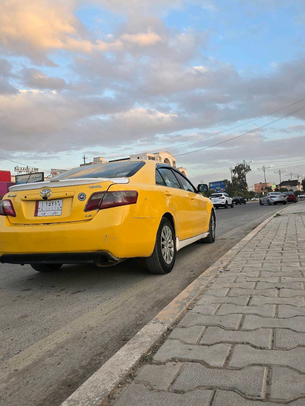 تيوتا كامري 2008 
كير جديد لوك 
مكينة بدون تنقيص 
كشن كهرباء +تدفئة
تخم تاير جديد 
مصفرة غرامات وهيئة 
تبريد شغال 
باسمي تحويل نفس اليوم 