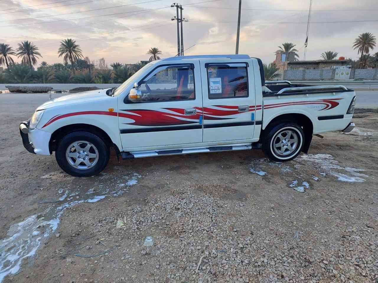 سلام عليكم فتون 2013 رقم بابل حره مداور ثاني يوم هزه وسنويه مجدد لل2030  كير اوتوماتيك ترايك للبصره سياره جاهز عل اخير حبايه مابيه نقص برغي مكفوله مابيه كل نقص مال جناي السعر 53 بيه مجال بصيط الشراي يتصل غير متواجد عل فيس الرقم *********** مكاني نجف ناحيه الحريه
