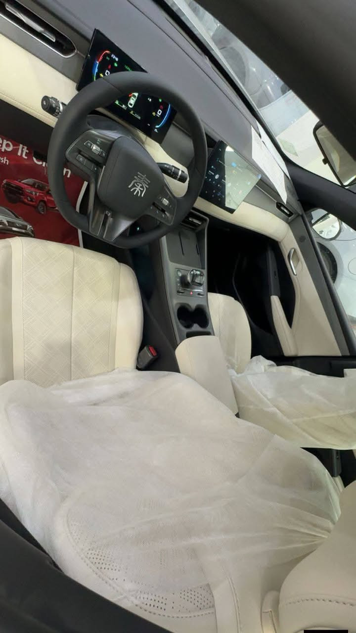 السلام عليكم ورحمه الله وبركاته تحياتي الى مدير الكروب المحترم والى الاعضاء المحترمين للبيع بي واي دي كن بلاص ٢٥ زيرو بوضع الشركه ماشيه شي قليل ١٠٠٠ رقم بغداد بسمي شخصيآ السعر ١٣٦قفل أي استفسار هذا رقمي ***********او *********** الرجاء الرجاء لعديعلق تعليق مالائق مع احترامي للجميع
