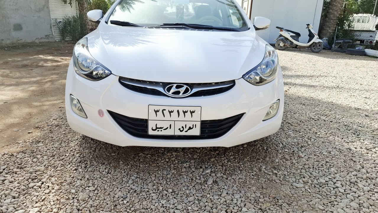 السلام عليكم النتره 2013 خليجي مكينه 1800 السياره جاهزه من كلشي كير مكينه حداديه تخم تاير السياره فول بيه باب الصدر مصبوغ والباقي كفاله رقم اربيل بسم كردي تريد وكاله تريد تحويل سنويه نافذه السعر 113 وبيه مجال قليل مراوس هم ترهم اذا قريب عليه المكان كربلاء طويريج ***********
