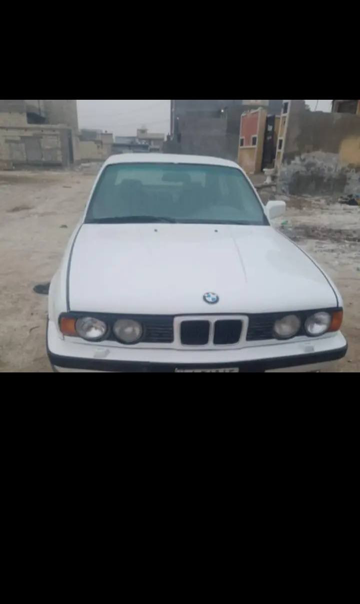 السلام عليكم ورحمه الله وبركاته
للبيع 520 محرك مفتوح كير اوتو بحاله جيده والحمدلله 
رقم دولي انكليزي كربلاء سنويه لل27 وبسمي شخصيا 
سيارة معمرة جديد وشغل مرتب مروحه كهربائيه تايرات جدد انطيك زوج اضافي كارتون ممفتوح غراض التبريد موجودة نقصها كمبريسر عن الحرام والحلال قسم بالله عليه سيارة ب53  بس الحمدلله تتعوض اخوني السعر 42  عليه غرامه 100 الف من سعرها وشكرآ مراوس او بيع مكاني بغداد سريع القناة قرب الرستمية 
الاتصال ‏‪0777 287 1725‬‏
