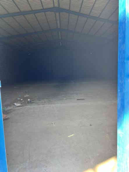 الفرصة لأصحاب الشركات والتجار.. مخزنك المثالي جاهز في جرف النداف! 🏭
بمساحة 625 متر مربع ومواصفات تخدم شغلك صح!
عرضنا اليوم في جرف النداف يجمع بين الموقع الاستراتيجي والسعر المناسب والمواصفات الفنية العالية.
ليش تختار مخازننا؟
✅ مساحة واسعة ومفتوحة.
✅ سقف عالي وأرضية صب جاهزة للعمل الشاق.
✅ طريق سهل للشاحنات والتريلات.
✅ خدمات متكاملة (كهرباء + ماء + حراسة).
📍 الموقع: جرف النداف - شارع البانزين خانه قرب شارع فلين بغداد.
لا تفوت الفرصة، اتصل الآن واحجز مخزنك:
📱 ***********
او مراسلة الصفحة
