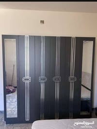 غرفة نوم نضافه 100/100 سعر500مع دوشك  07721470531