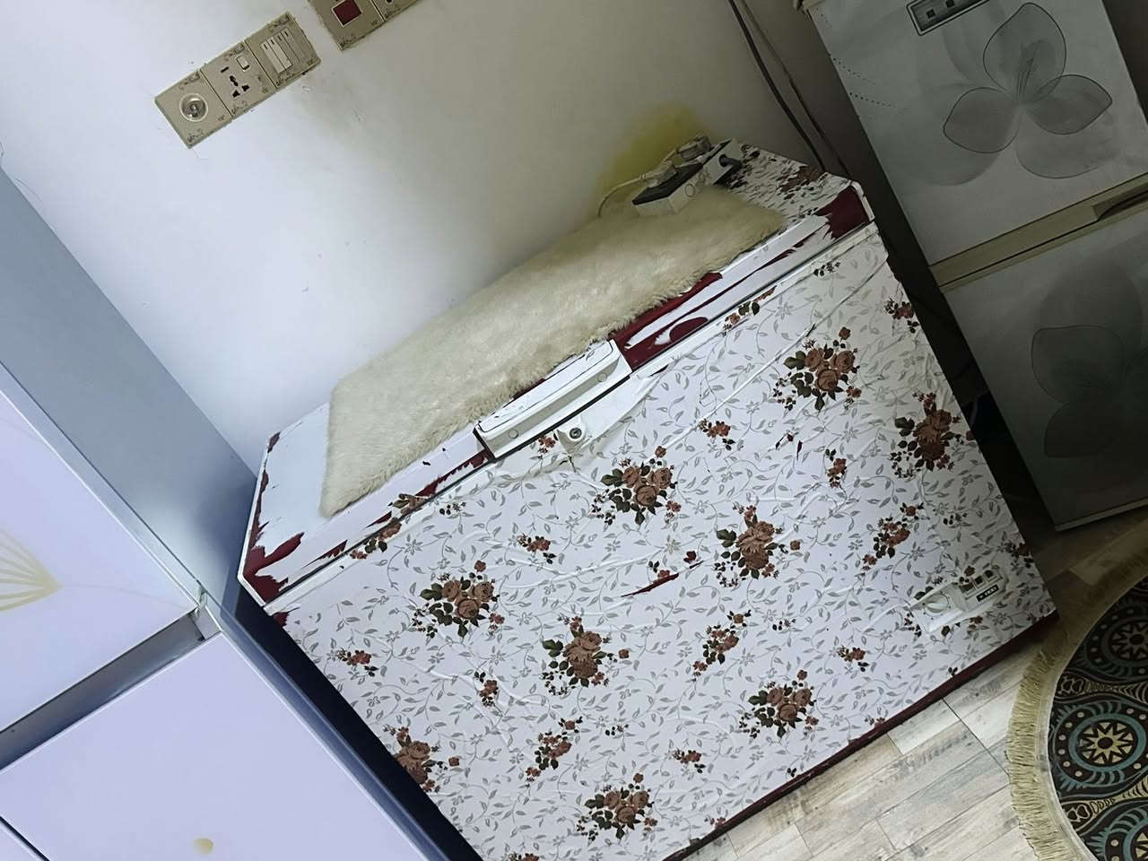 غرفه تركي جديده زلغ مابيها 11 قطعه سعرها واحد وربع       ثلاجه 4 بيبان ماداخله تصليح سعرها 400.        مجمده نظيفه وحجم جبير وتجميدها يخبل سعرها 250    دوشك نظافه وصط ابو نفرين سعره 60 ميز وطبله نجاره تركي سعرهن 60    شازلونه بس يده وحده طاكه ونظيفه كلش سعرها 50 كنتور نجاره شكل تركي ثكيل وجديد كلش سعره 200   ديوان تركي جديد كلش سعره 360    جربايه تركي نظيفه سعرها 45.   مكانهن ناصريه الاسكان الصناعي نزله الثانيه


**إذا كنت صاحب هذا الإعلان وتريد حذفه لأي سبب، رجاءا أرسل رسالة إلى الدعم الفني**