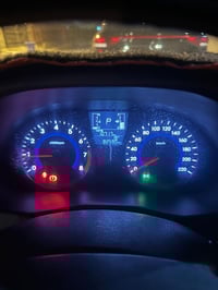 للبيع  اكسنت 2016 خليجي رقم بغداد ماشي 82 الف كيلو حجم المحرك 1600 دوش...