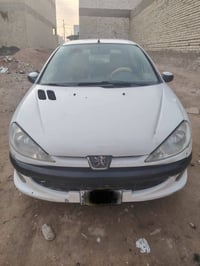 بيجو فرنسي206  هزه جديد رقم انكليزي مديل  2007 با 38 حلوه السياره 0780...