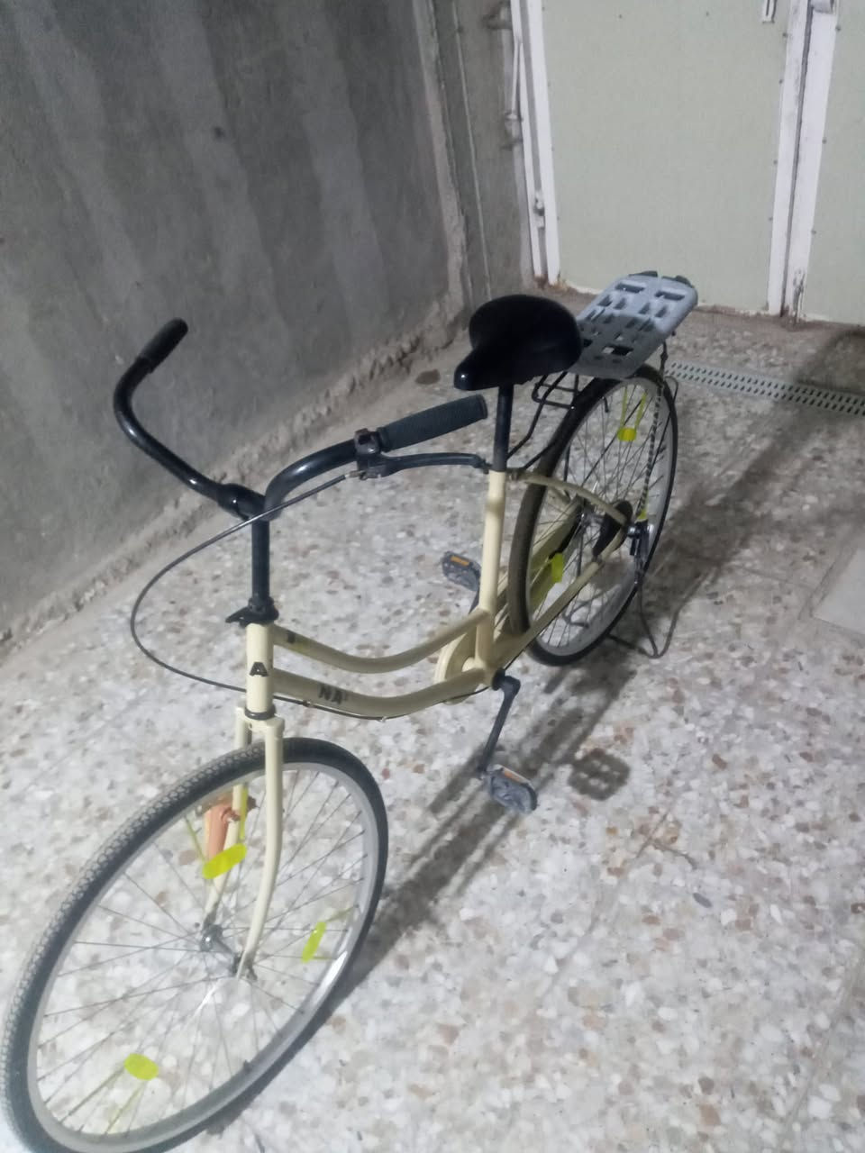 السلم عليكم الباسكل للبيع   السعر 65  عنواني المشخاب حي الكرامه والخاص مفتوح


**إذا كنت صاحب هذا الإعلان وتريد حذفه لأي سبب، رجاءا أرسل رسالة إلى الدعم الفني**