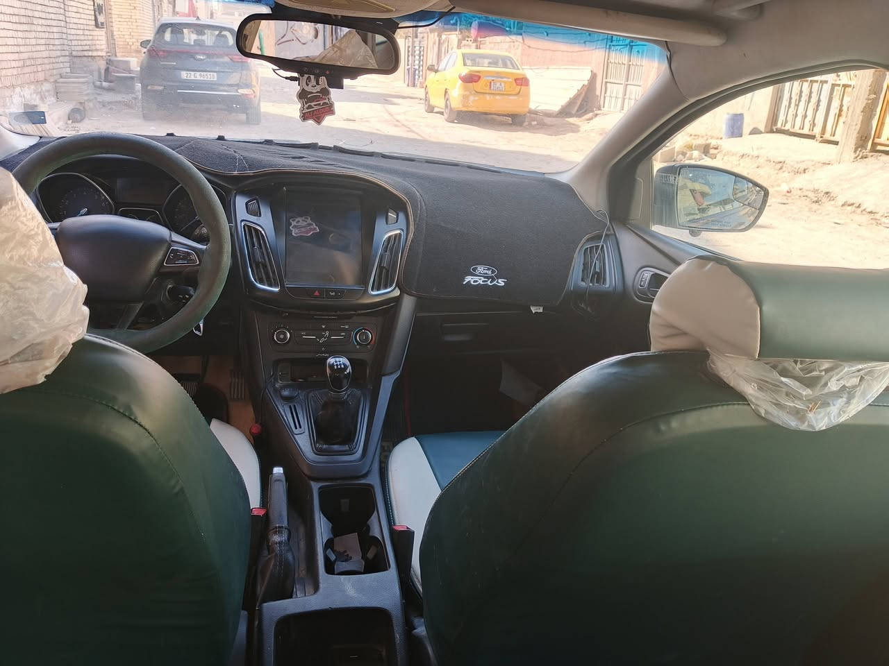 فورد فوكس 2018 حادثها بنيد وجاملغ ماشيه 150 كم محرك كير مكفوله حداده تخم تاير بسمي السياره للبيع السعر 90بيها مجال او مراوس للاستفسار ***********
