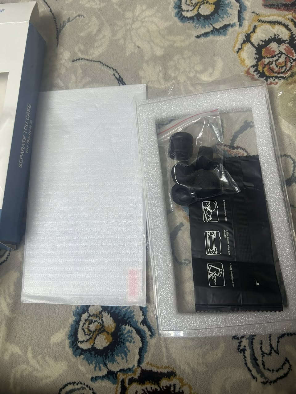 يده نتندو سويج وتشتغل ع الموبايل شغاله جديدهب٢٥
لزكه وكفر وجلده يدات وكفر مال جوانب للبيع ب١٠ 
عنواني بغداد الاسكان 
***********
