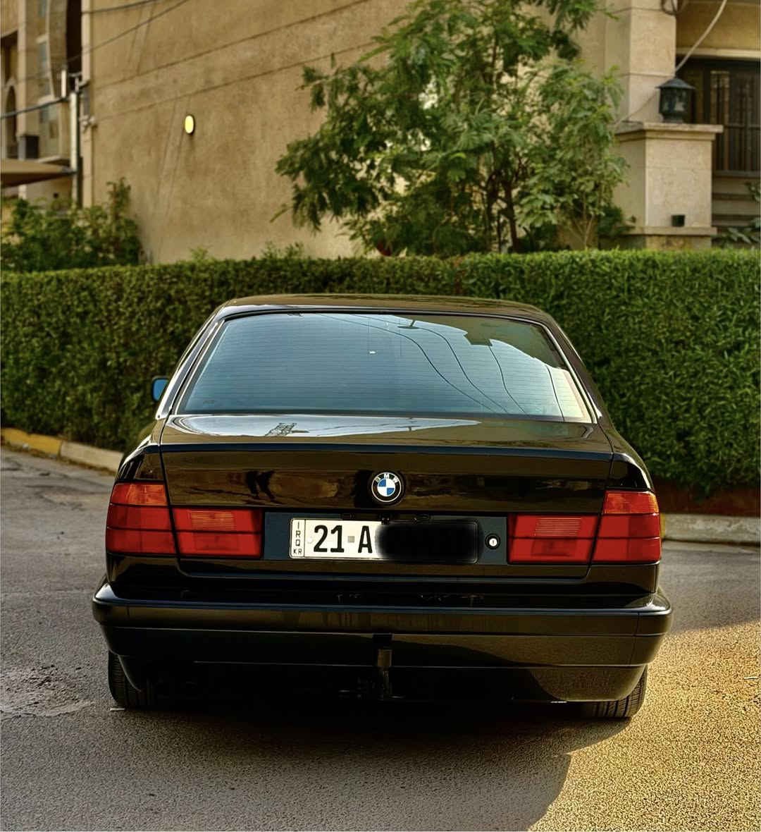 السلام عليكم شباب🤍
BMW  525i 1993 اصل
✅محرك2500 فاينوس كمبيوتر ✈️
رقم سليمانيه تحويل مباشر  )سياره جديده بمعنى الكلمه اول صبغه الهه بدون حادث شرط الفحص متعوب ومصروف عليه هواى شرط النقص الاشوفه تنزله من سعره كلشي بيهه عل بلاد
✅كير اوتماتيك دبل ايرباك 
✅كشنات جلد كارتير فول كهرباء اسود 
✅تبريد منضومه جديده ثلج
✅ماطورات بل مازدات تحكم تصعد وتنزل من يمك +لايتات حاويه مدخن
✅مري منفصل كهرباء عاكس للضوء
✅كشافات LED 
✅تبريد قطعتين
✅مود درايف 3 وظعيات قياده
✅تحكم كراسي كهربائي كامل
✅مانع انزلاق
✅كشنات خزن ميموري
✅دوسات ام اصليه
✅شاشة اعطال
✅تخم وويل وتاير 
✅ماشيه 300 الف تقريبا
السياره تجي تفحصه شرط السونار ورجاء لحد يكسر بحلال العالم كلشي اكو بل سوك حتى 30 ورقه فرق النضيف والمصروف عليه 
—ملاحظة(السياره جديدة بمعنى لكلمه وترايها ماشاءالله احلى من الزيرو)لاتقارنها بلتعبانات
مكانه بغداد السيديه  السعر 117وبيه مجال 
اي استفسار اني خادم تشلع عيوني
 ***********
***********

