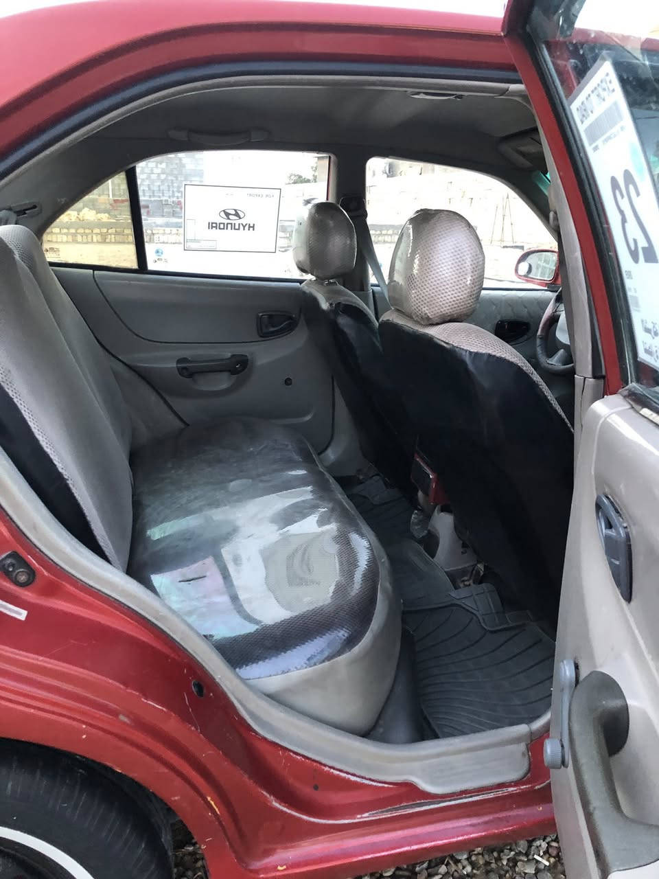 هونداي اكسنت فيرنا موديل 2000
محرك 1600 لا تنقيص ولا اي شي كير اوتو  رقم بغداد انكليزي بسمي شرط تحويل  سنويه وهزه ماساقطه
تبريد شغال
السعر49 وبي مجال 
***********بي واتساب
مكانها الفلوجه -النساف
