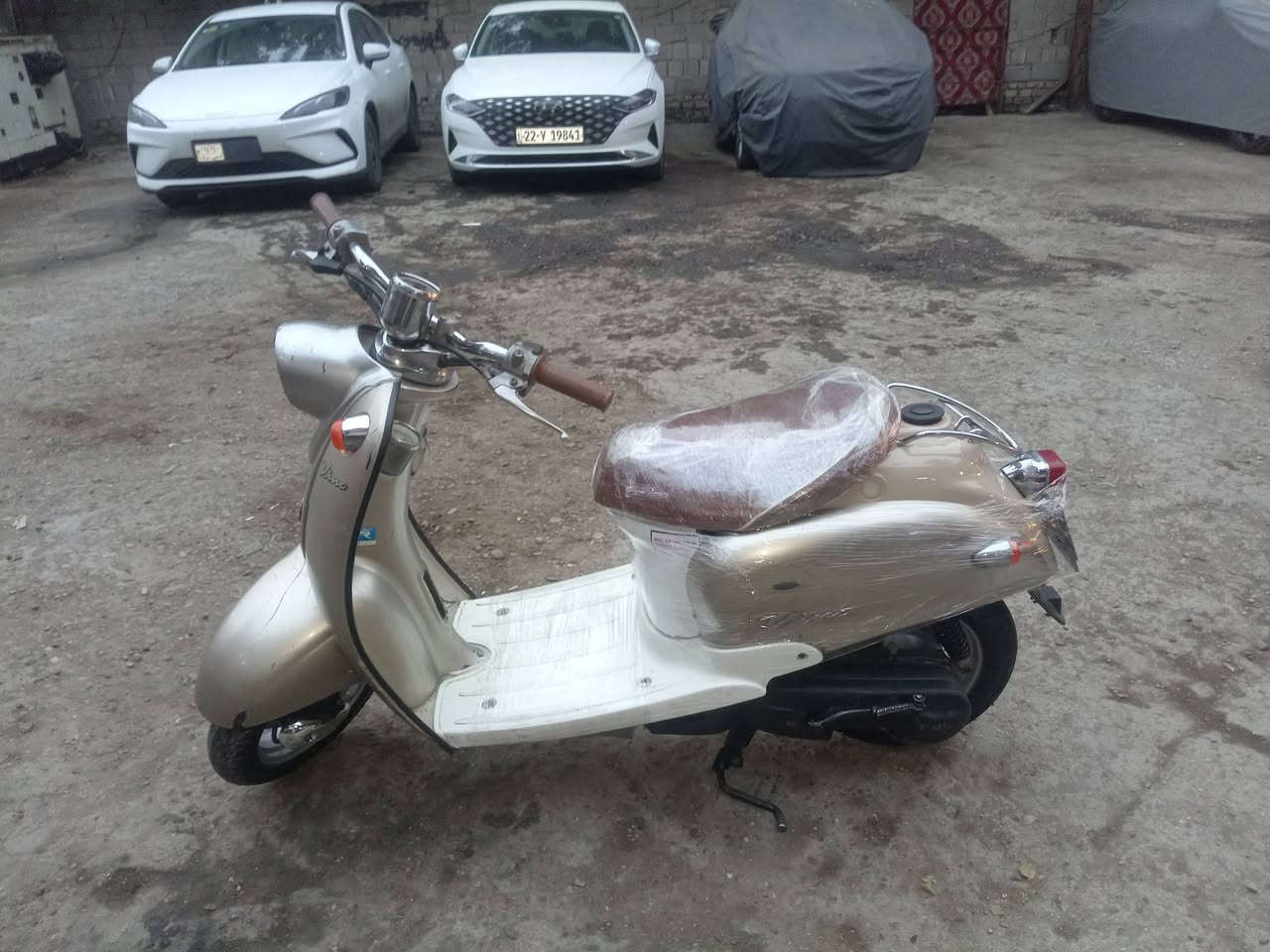 كلاسك فحل سلف وهندر شلعه معدل كهربائيات كلها شغاله السعر ٣٠٠ وبيها مجال بسيط الاتصال ***********
