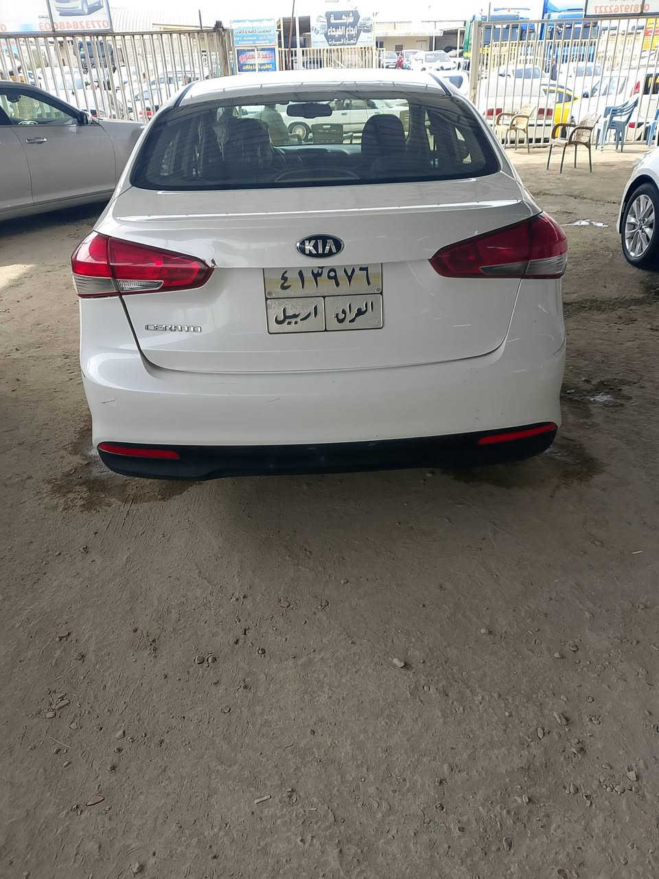 سيراتو ٢٠١٧ مكفوله من الضربه والصبغ 
فقط رصعات حالوب 
١١٥ وبيها مجال 
المكان ديوانية 

***********
